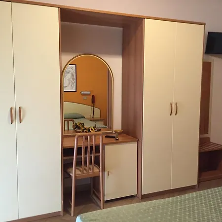 Hotell Cannes Bellaria-Igea Marina